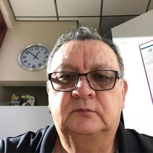 Meet your Posher, Carlos